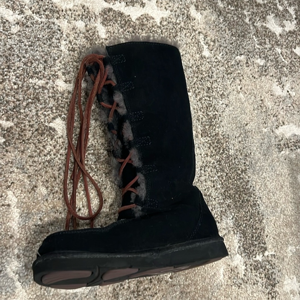 Black Ugg lace up boots 👢 - Picture 2 of 8